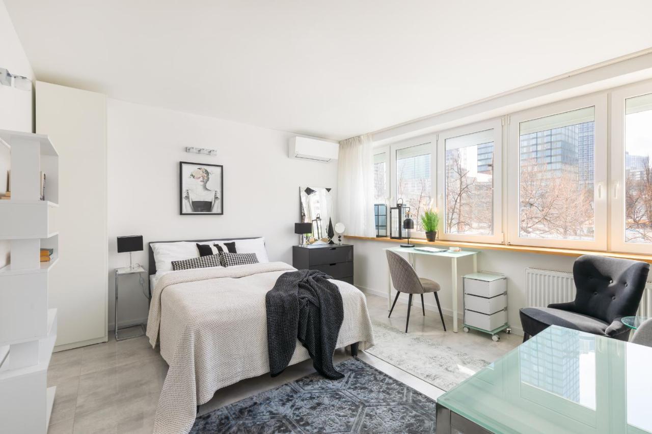 ורשה Rent Like Home - Plac Grzybowski 6 מראה חיצוני תמונה
